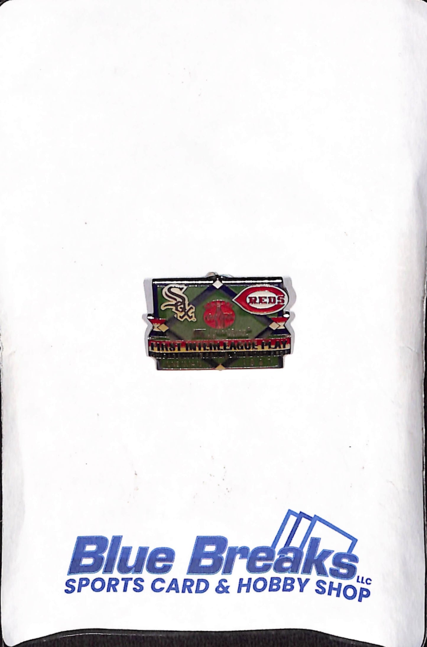 1997 Limited Edition Pin - First Interleague Play - Chicago White Sox - Cincinnati Reds - Baseball