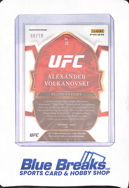 2023 Panini Prizm - Alexander Volkanovski - UFC - Gold - 8/10 - #38