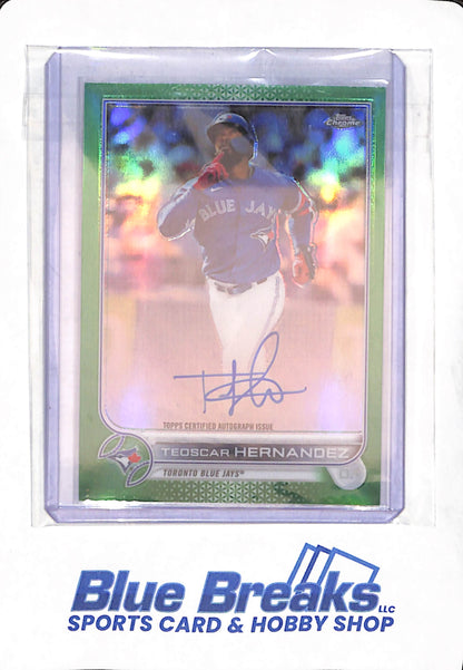 2022 Topps Chrome - Teoscar Hernandez - Baseball - Toronto Blue Jays - Green - 44/99 - Autographed