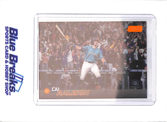 2025 Topps Stadium Club - Cal Raleigh - Orange Foil - 146/199 - Seattle Mariners - Baseball - #68 - Drop