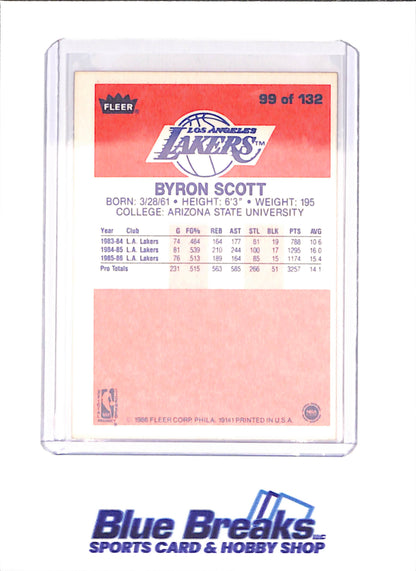 1986 Fleer Basketball Set 1-132 (No Stickers) - Michael Jordan - Complete Set