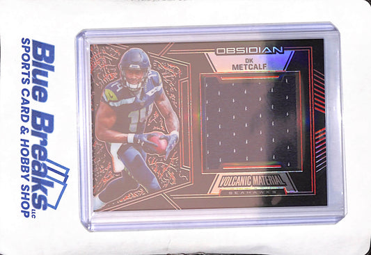 2019 Panini Obsidian - DK Metcalf - Volcanic Materials - 32/50 - Seattle Seahawks - Football - #VM-28