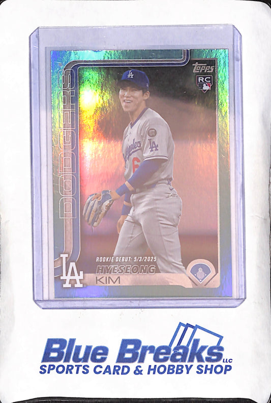 2025 Topps Update - Hyeseong Kim - RC - Debut - Aqua Rainbow Foil - Los Angeles Dodgers - Baseball - #US312