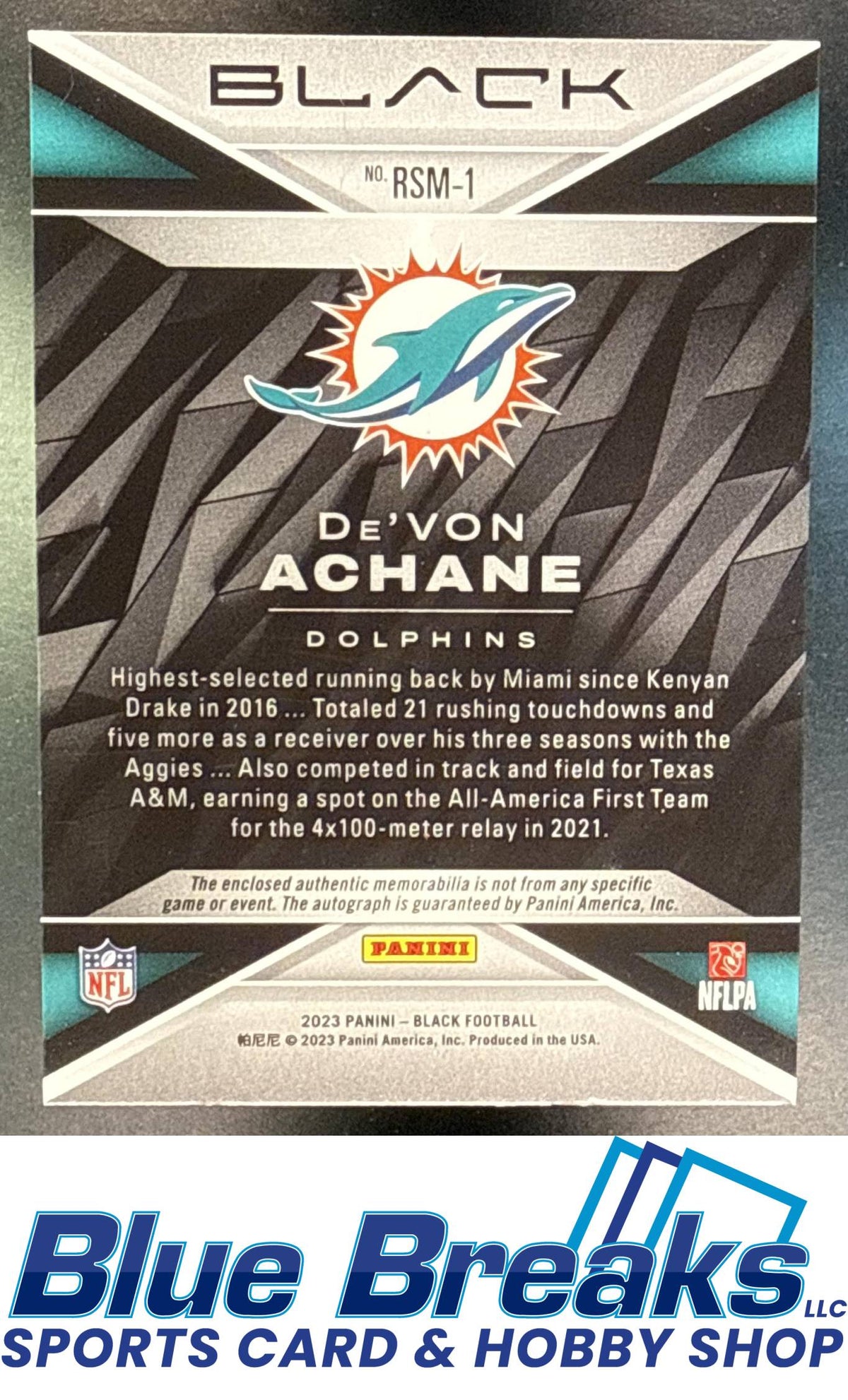 2023 Panini Black De'Von Achane #RSM-1 Rookie Signature Materials Dual Gold 03/10 RC Auto Miami Dolphins