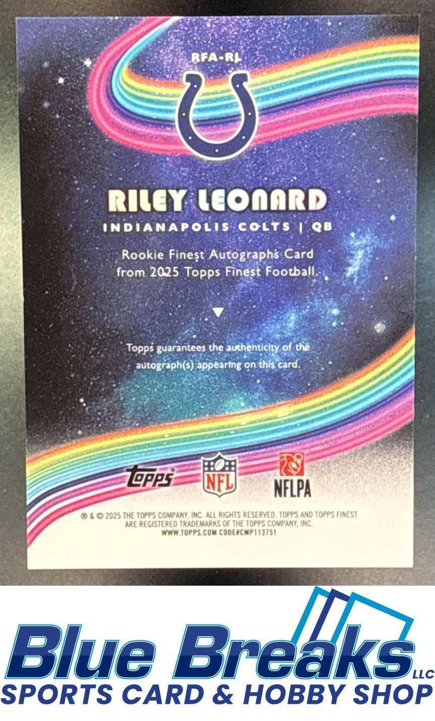 2025 Topps Finest Riley Leonard #RFA-RL Rookie Auto Gold Geometric Refractor 39/50 RC Indianapolis Colts